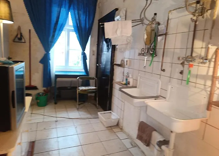 Atelier In Center, No Shower, Entire Place * Wien