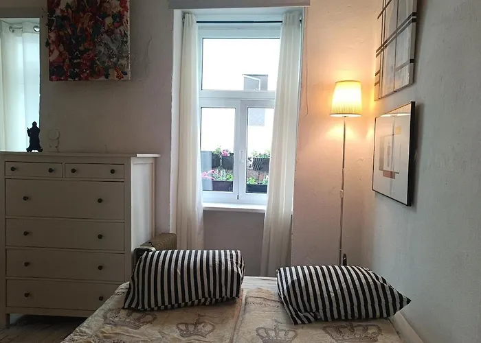 Atelier In Center, No Shower, Entire Place Wien