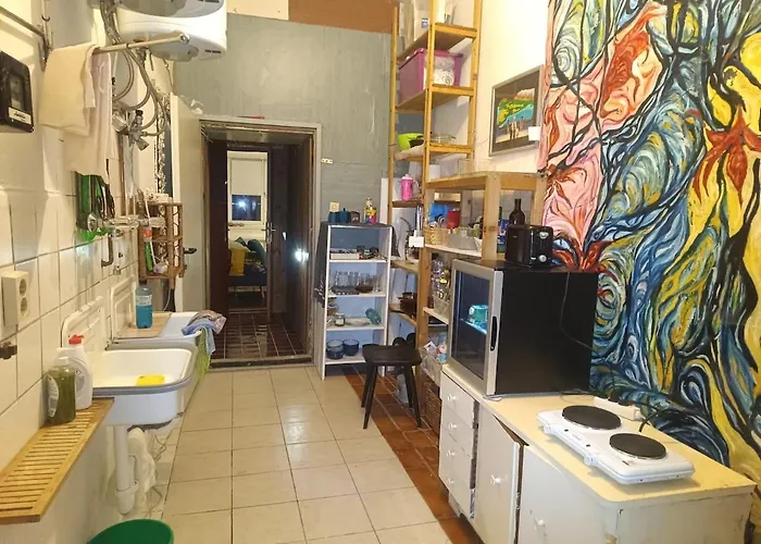 Apartment Atelier In Center, No Shower, Entire Place *