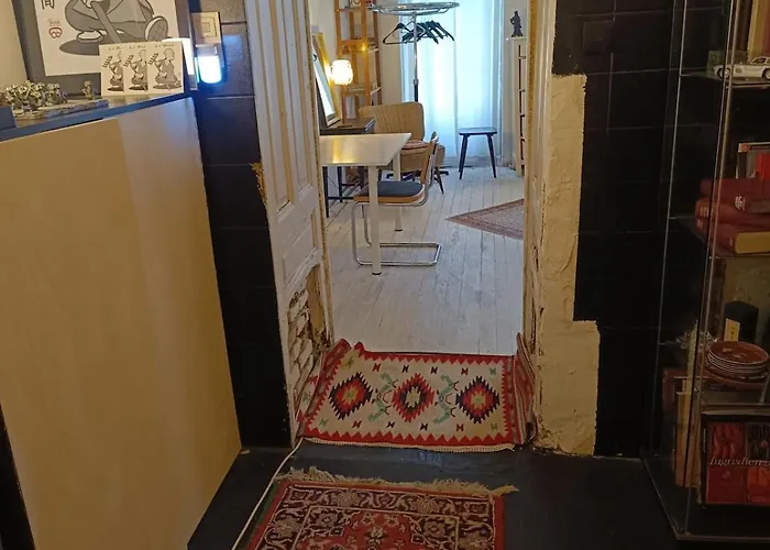 Atelier In Center, No Shower, Entire Place * Wien